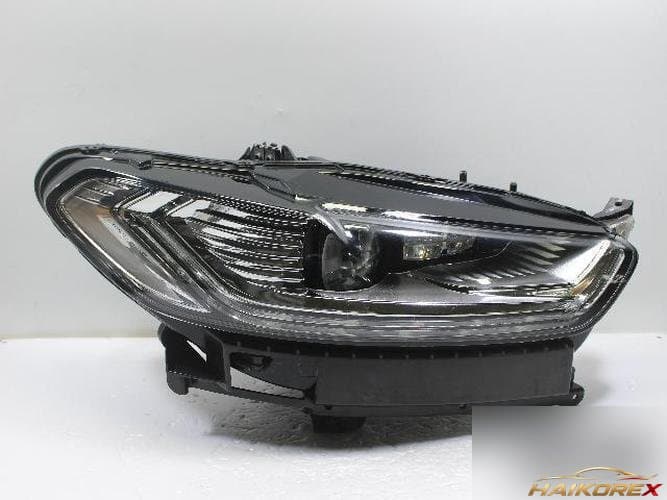 Ford Mondeo 2015 — фара передняя правая ES73-13D154-AC