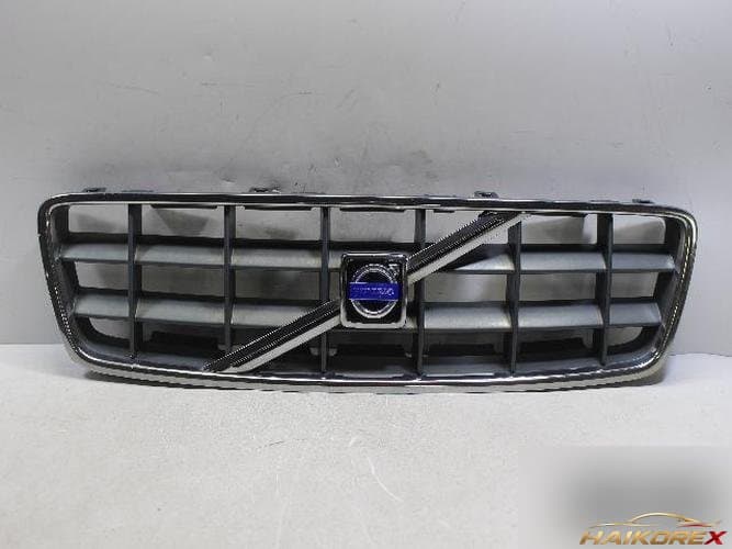 Volvo XC70 2005 — решетка радиатора