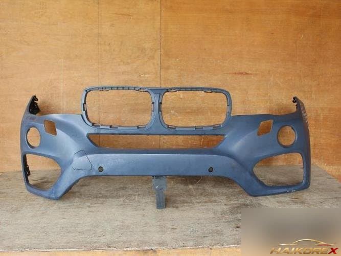 BMW X5 F16 2017 — передний бампер 51117319795