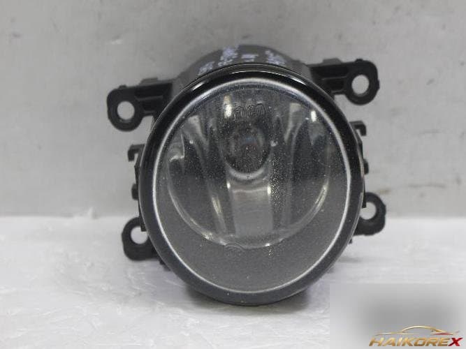 Renault SM3 2010 — противотуманная фара правая (8200074008)