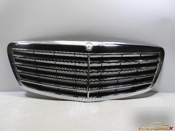Mercedes-Benz S-Class 2006 — решетка радиатора 6