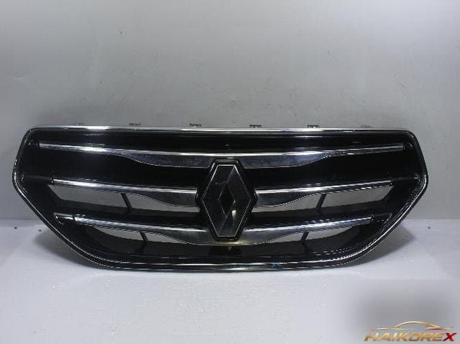 Renault QM5 2012 — решетка радиатора
