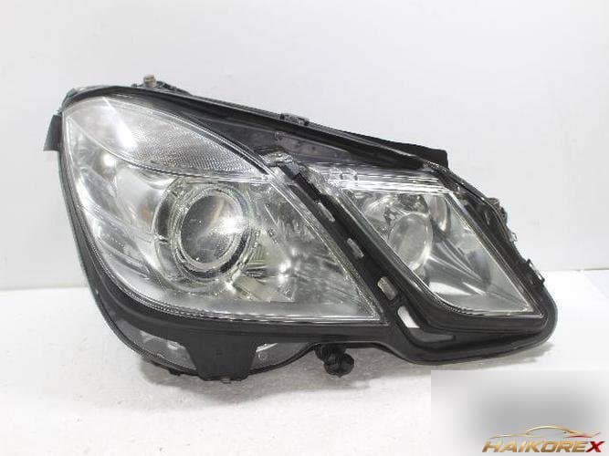 Mercedes-Benz E-класс W212 2010 — фара передняя правая HID