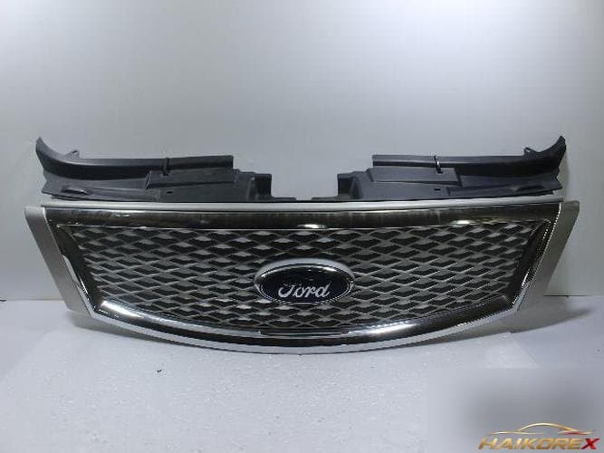 Ford Five Hundred 2006 — решётка радиатора 5G1X8200AFW