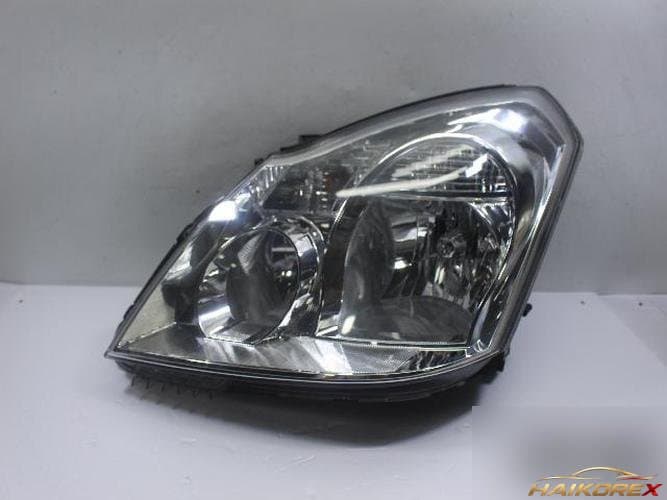 Renault SM7 2011 — фара левая