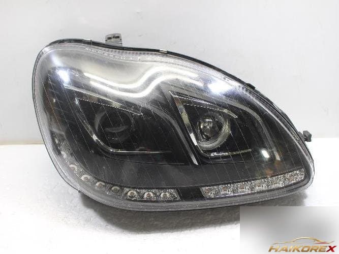 Mercedes-Benz S-Class W220 2002 — фара правая HID