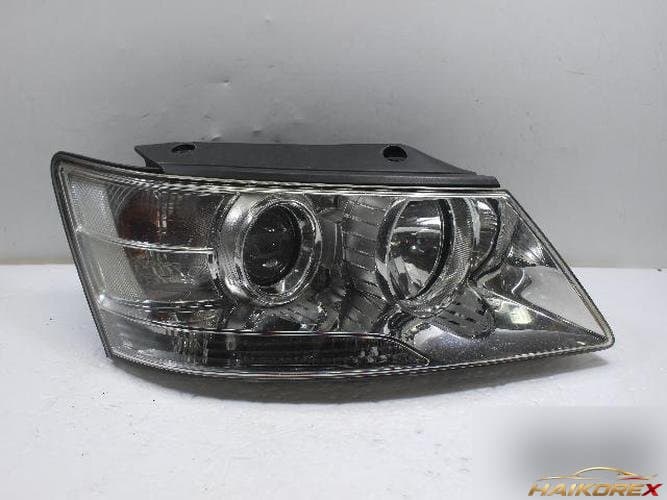 Hyundai Sonata 2008 — фара передняя правая 921023K030