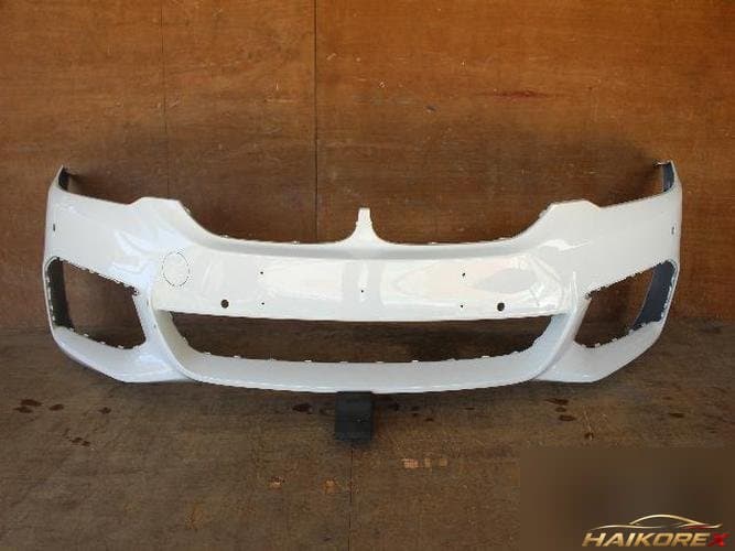 BMW 5 Series 2017 — передний бампер 51118064928