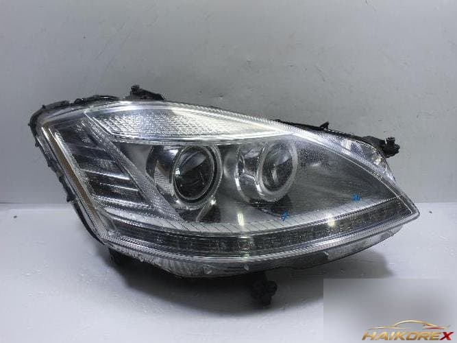 Mercedes-Benz S-Class W221 2006 — фара правая HID