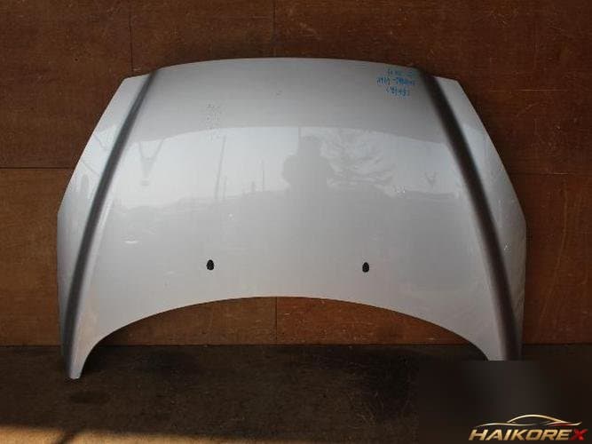 Peugeot 308 2011 — капот