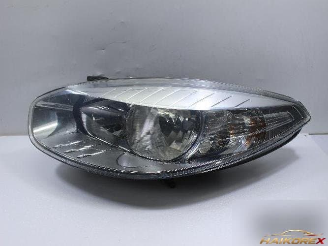 Renault SM3 2010 — фара левая 260600047R