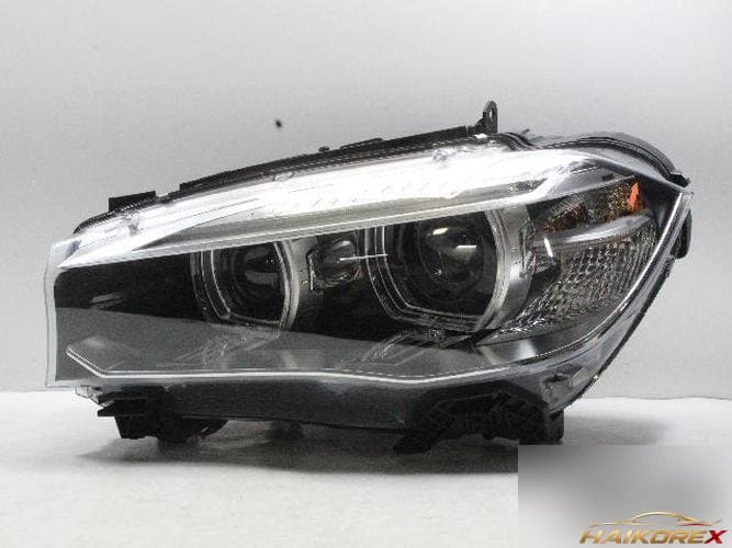 BMW X5 F15 2015 — фара левая