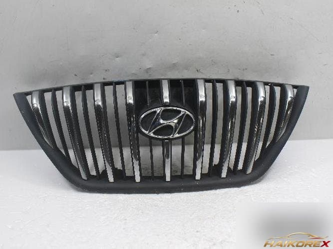 Hyundai Avante 2005 — решётка радиатора 863512D500