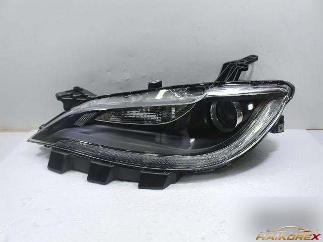 Chrysler 200 2015 — фара левая