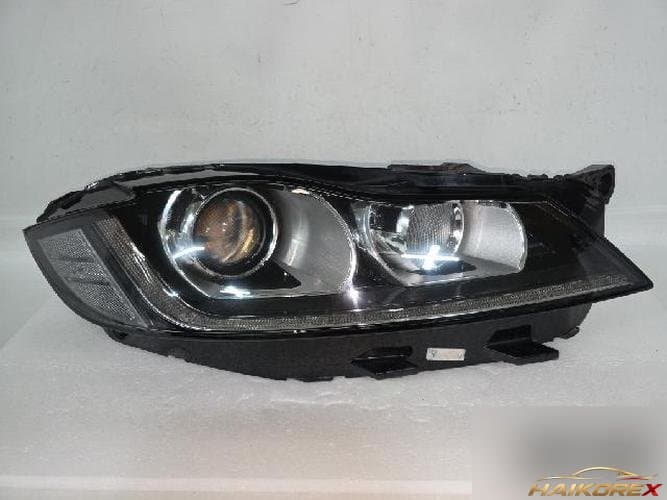 Jaguar XF 2016 — фара правая HID GX63-13W029