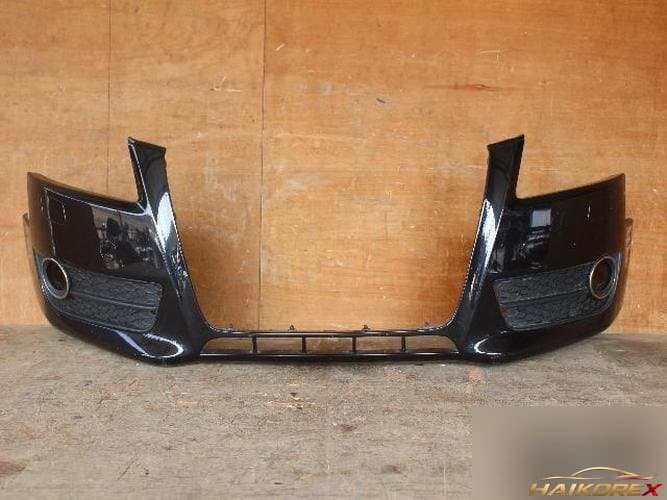 Audi A5 2010 — передний бампер 8T0807437K