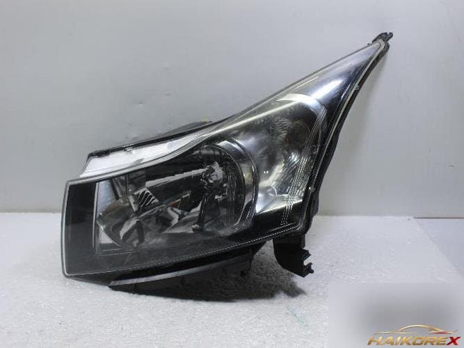 Chevrolet Cruze 2010 — фара левая