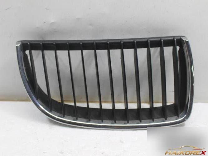 BMW 3 Series 2007 — решетка радиатора 7120008 1