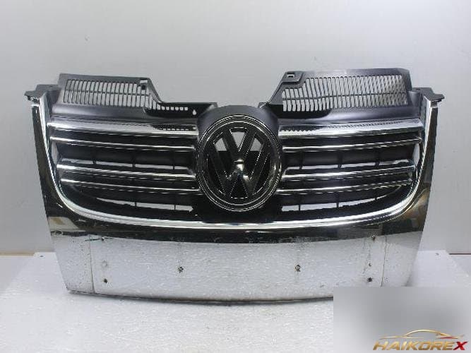 Volkswagen Jetta 2008 — решётка радиатора