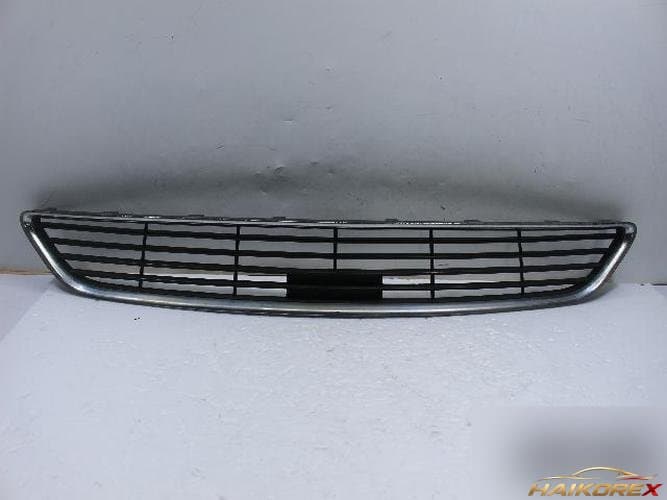 Chrysler 300 2012 — решётка радиатора