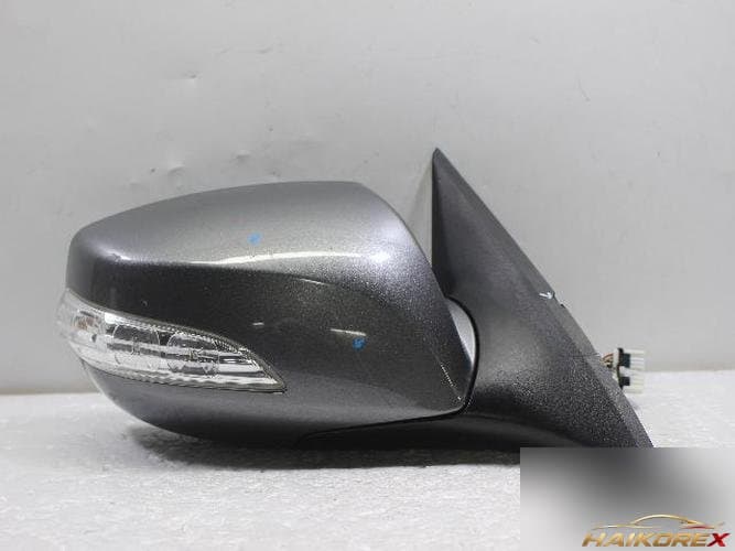 Hyundai Genesis 2010 — боковое зеркало правое 87620 2M000NDA