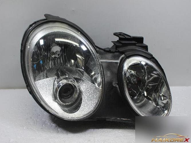 Kia Opirus 2008 — фара передняя правая HID