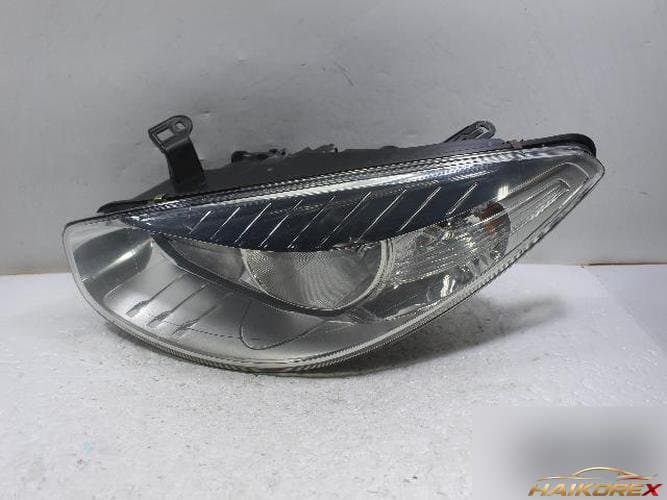 Renault SM3 2012 — фара левая 260600047R