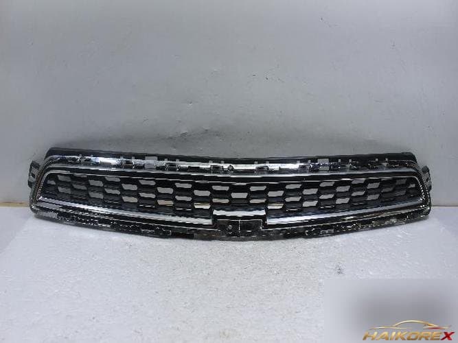 Chevrolet Malibu 2014 — решётка радиатора 20768828