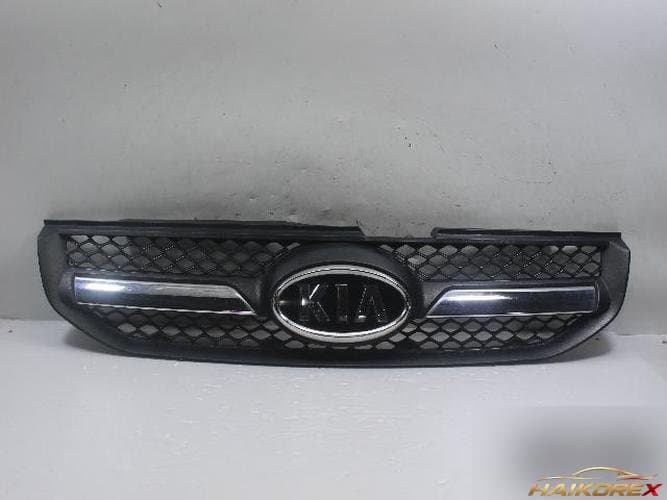 Kia Sportage 2010 — решётка радиатора 863501F500