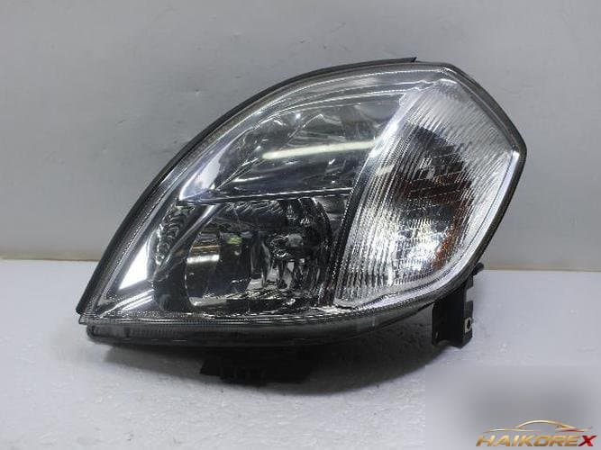 Renault SM5 2005 — фара левая 53501520