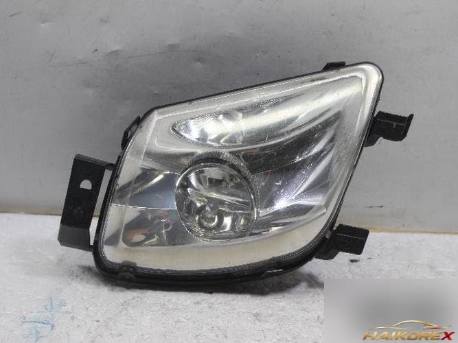 Peugeot 308 2010 — противотуманная фара правая 9680498880