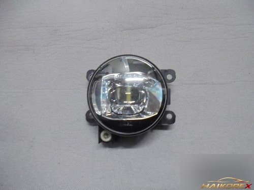 Противотуманная фара передняя левая LED 261556200R