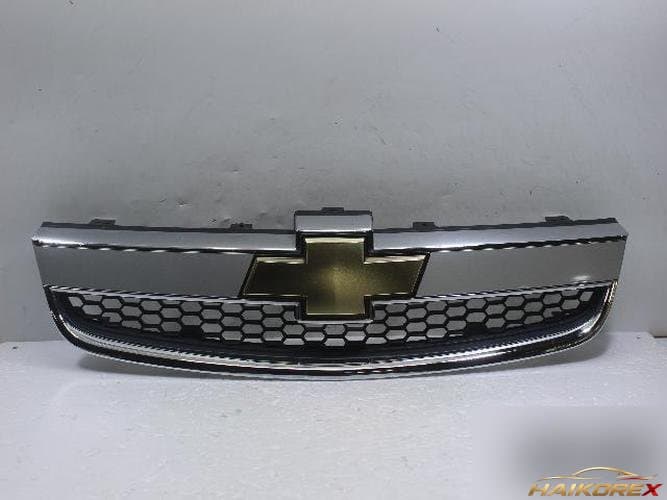 Daewoo Winstorm 2008 — решётка радиатора 96442718 2