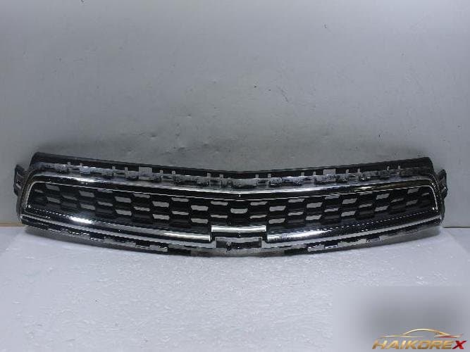 Chevrolet Malibu 2015 — радиаторная решётка