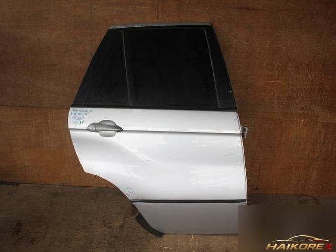 BMW X5 2005 — дверь задняя правая