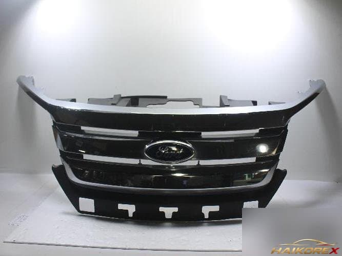 Ford Fusion 2012 — решётка радиатора AE53-8A164-BCW