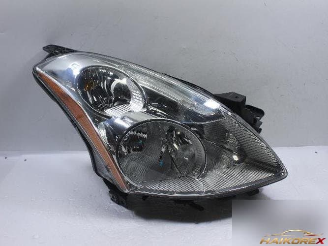 Nissan Altima 2010 — фара правая 26010ZX00A