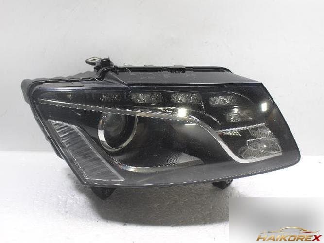 Audi Q5 2010 — фара правая HID