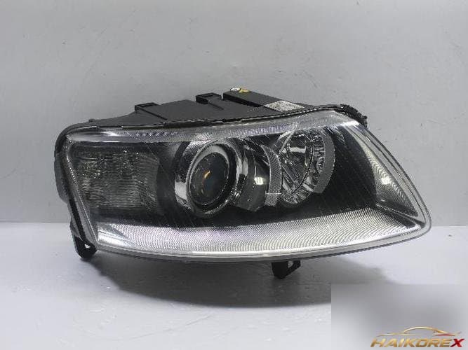 Audi A6 2009 — фара правая HID