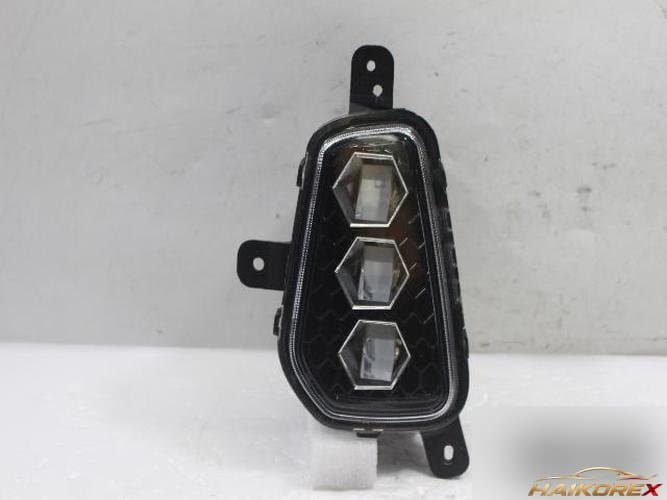 Lancia прочее 2022 противотуманная фара левая (водителя) A32-4116100-110