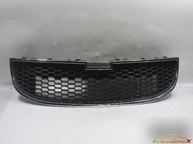 Chevrolet Orlando 2012 — решетка радиатора 95032033