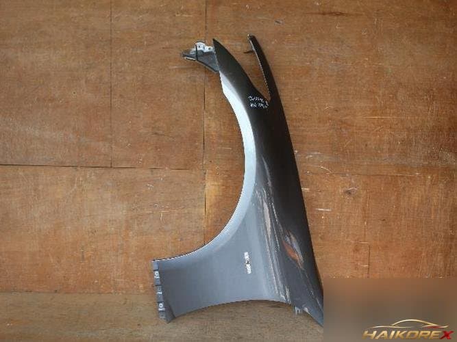 Infiniti G 2010 — крыло левое