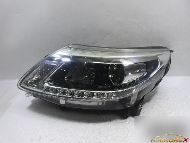 Renault SM5 2014 — фара левая 260601544R
