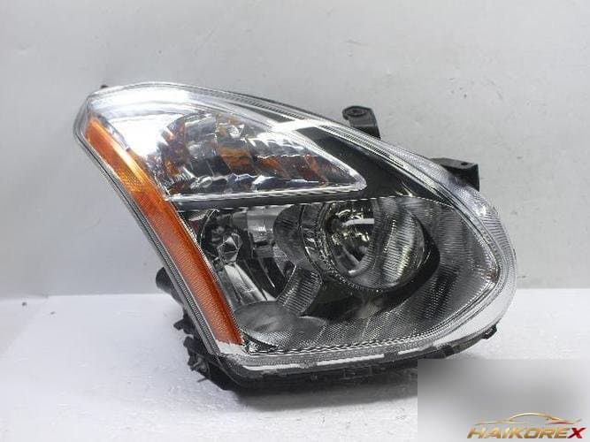 Nissan Qashqai 2009 — фара правая