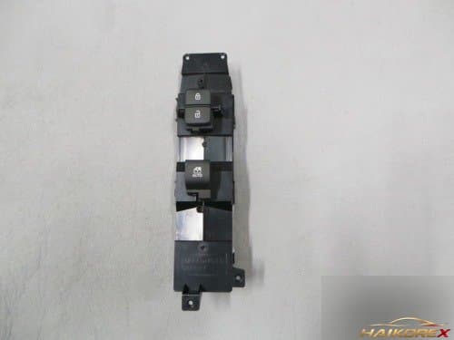 Переключатель стеклоподъемника передний Genesis DH 93575B1001 93575B10014X