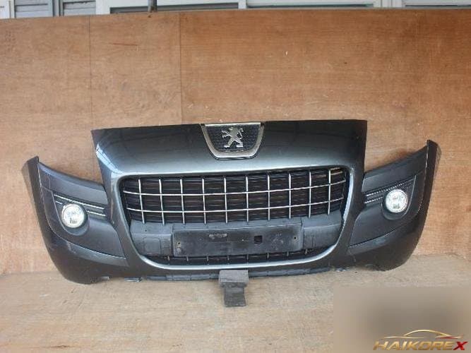 Peugeot 3008 2011 — передний бампер