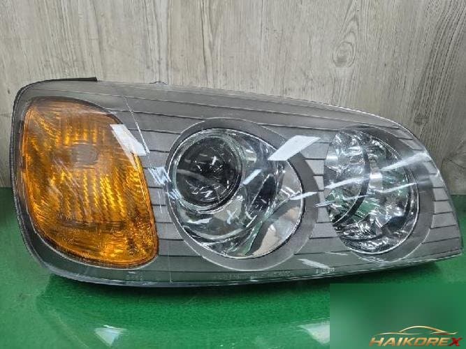 Hyundai Granzer 1999 — фара правая 92102-39XXX