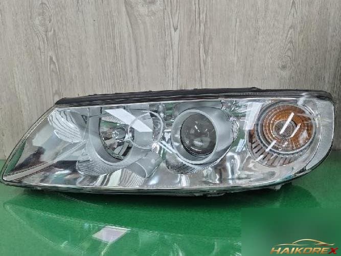 Hyundai Grandeur 2007 — фара левая HID/7+3pin