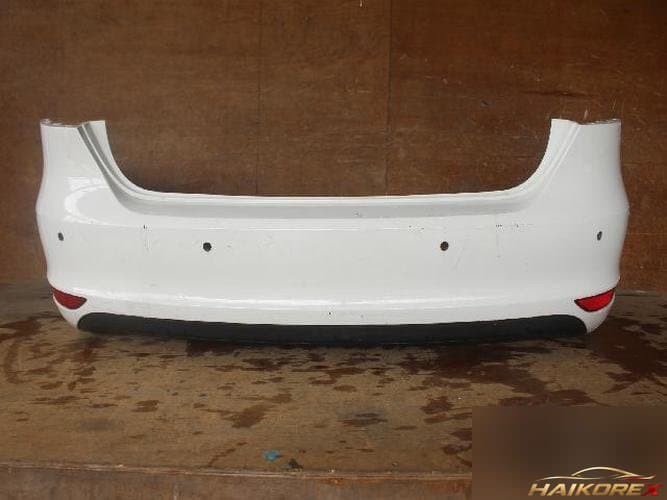 Volkswagen Jetta 2012 — бампер задний