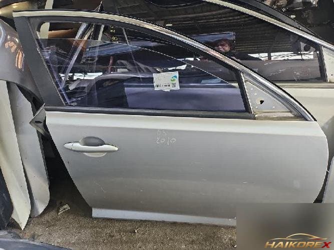 Kia K5 2010 — дверь передняя правая